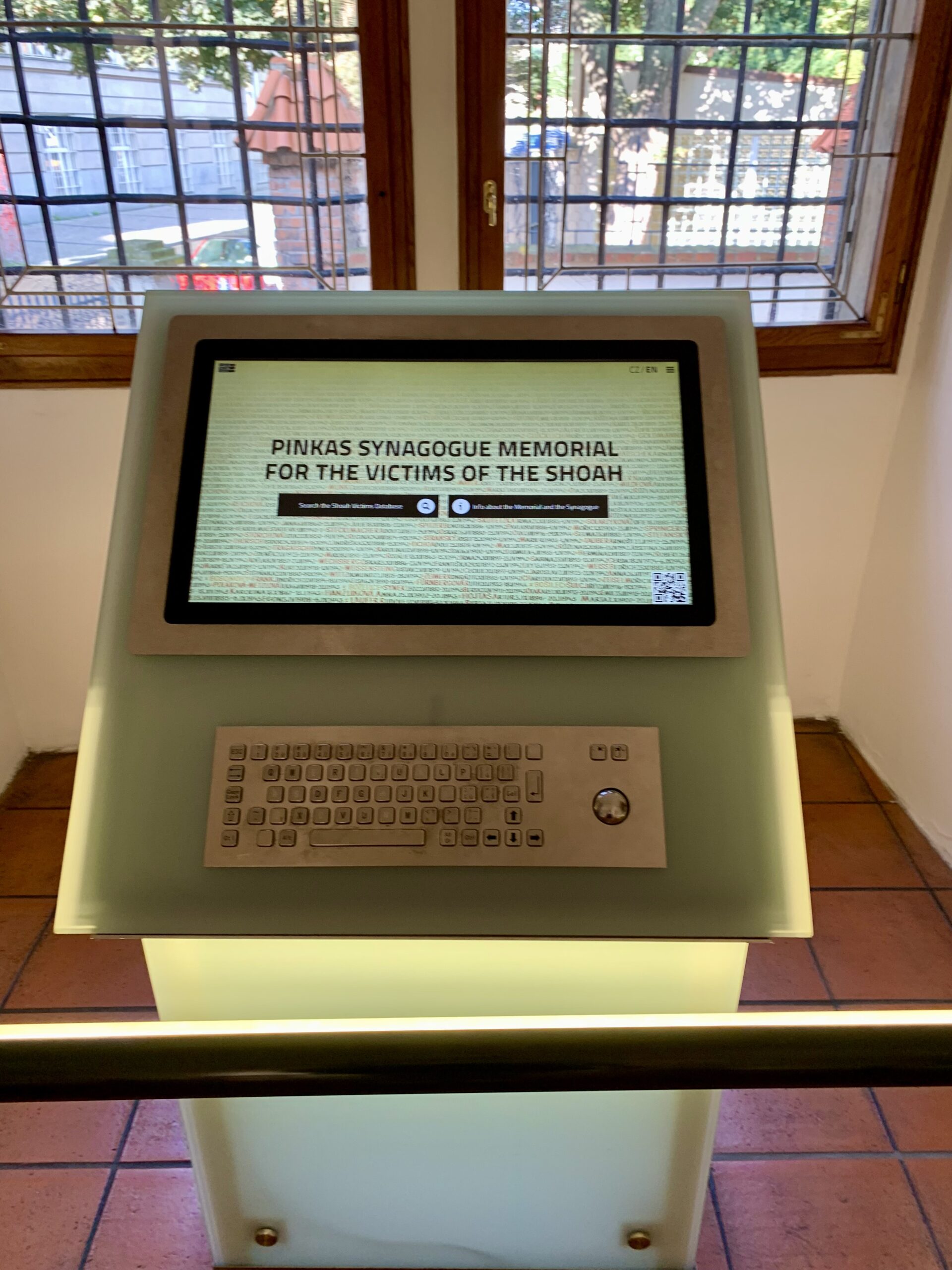 Digital Holocaust Media at the Jewish Museum in Prague